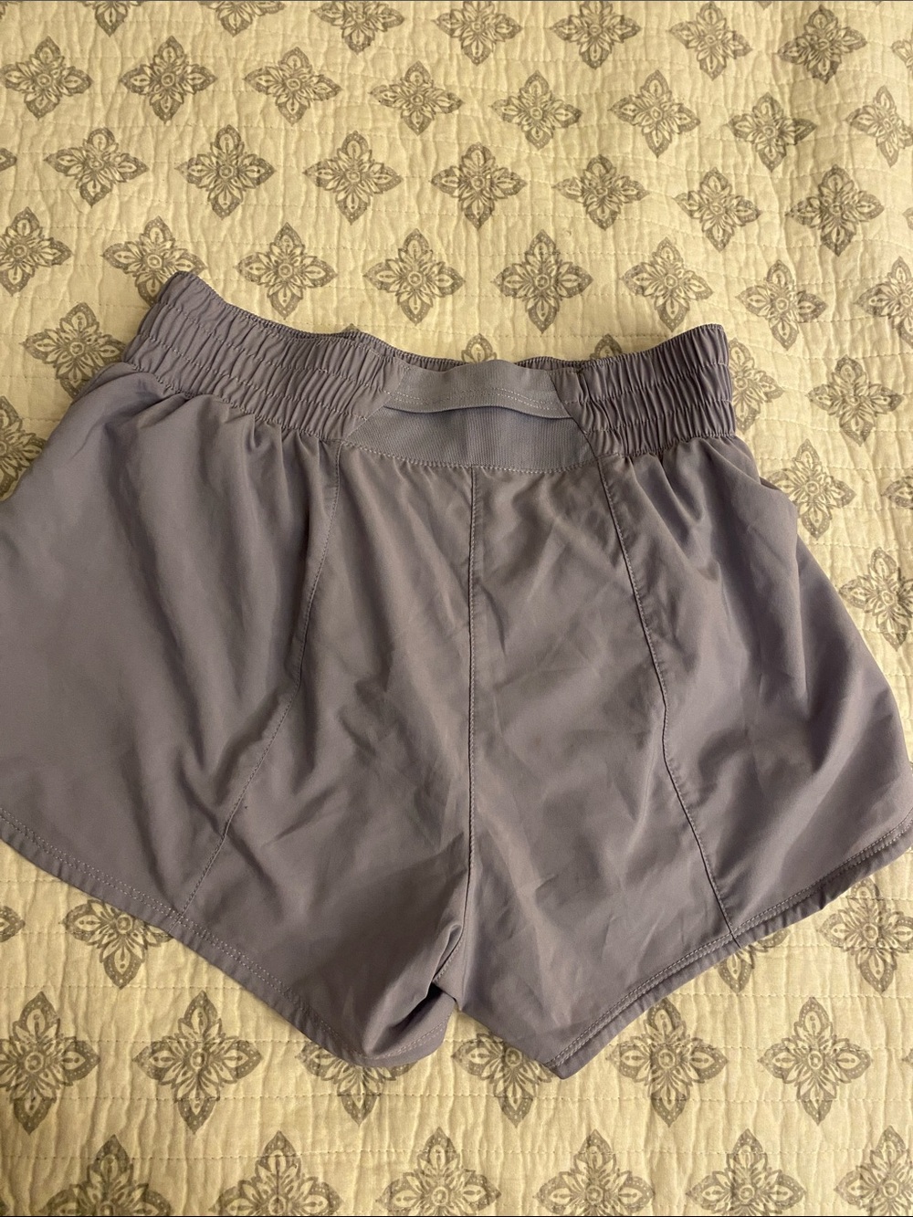 Nike Women’s Light Purple Athletic Shorts - Picture 4 of 8